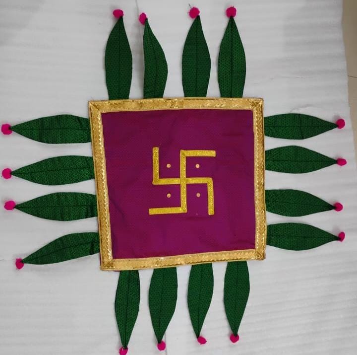 Asan With Mango Leaves  For Puja